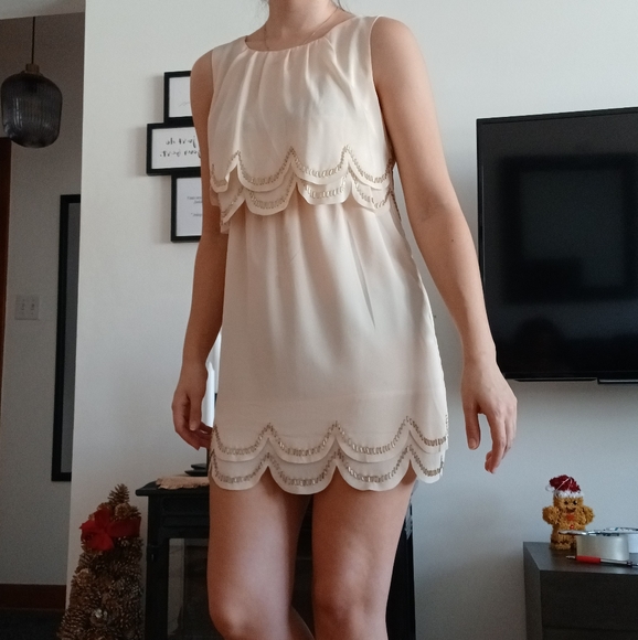 ⚡SALE⚡Ivory Shift Dress w/ Gold Beading - Picture 3 of 12
